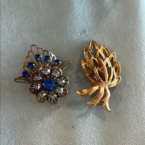 Elegant Gold and Blue Crystal brooches
